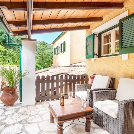 Vila Varvara With Private Pool By Dadovillas Kerasa